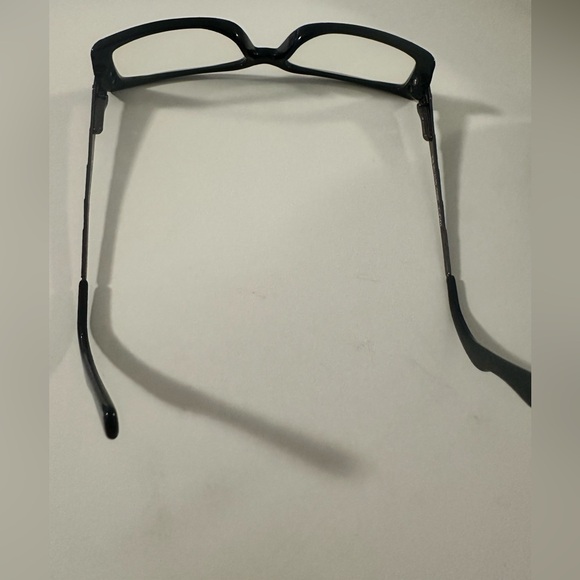 Hakim Canada Prescription Glasses - Picture 3 of 7